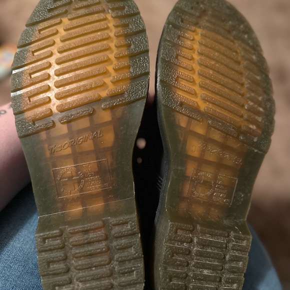 Black Doc Martens. Size 9 - Picture 3 of 3